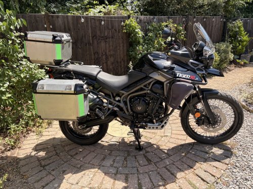 Triumph Tiger 800XCX